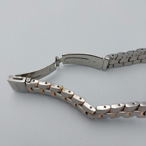 Original Seiko Roman Numeral Oyster Dial Ladies Date Watch 7N82-0FN0 * See Descr - Picture 4 of 5